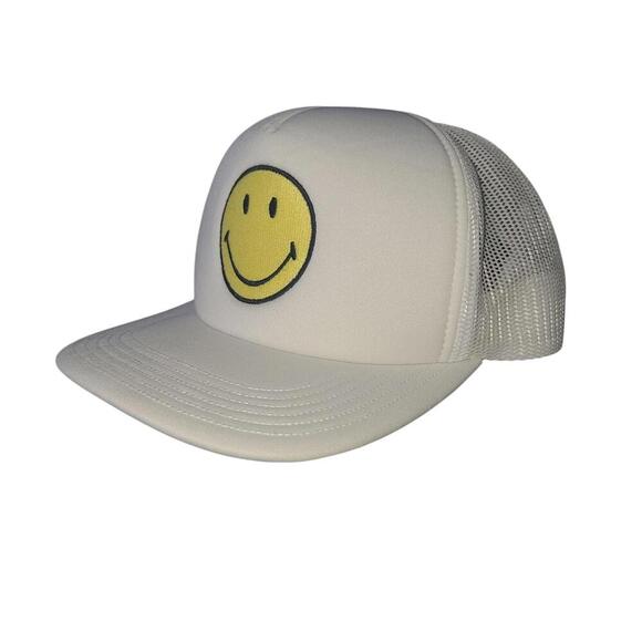 Smiley Face Snapback Hat - Fun & Stylish - Picture 2 of 7